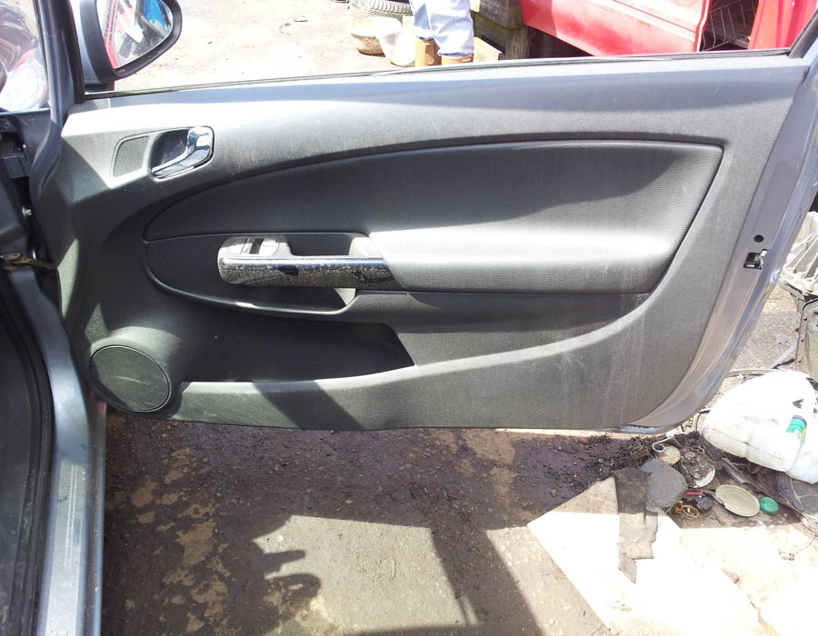 Vauxhall Corsa Design door-panel-card-driver-side-front